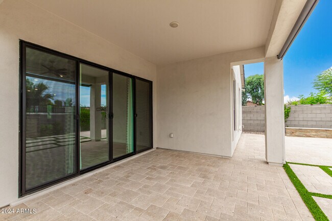 Building Photo - 17719 N 50th Way