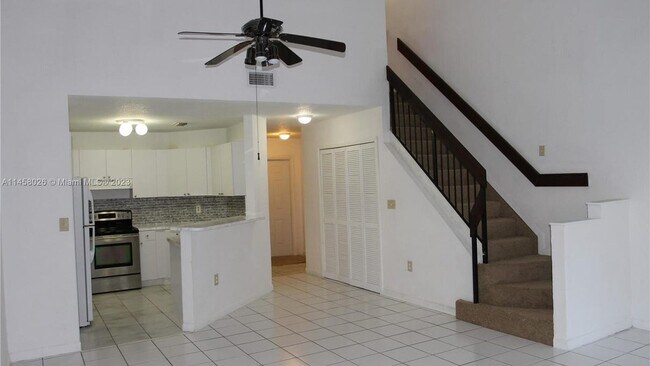 Building Photo - 6473 SW 128th Ct