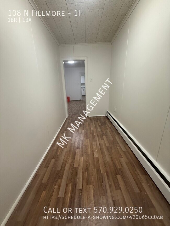 Building Photo - 108 N Fillmore-1F