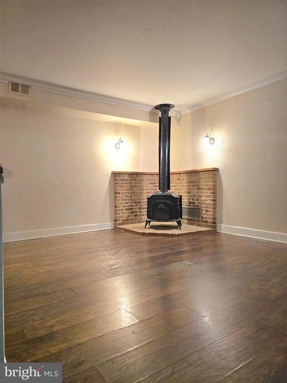 Building Photo - 1136 Fox Run