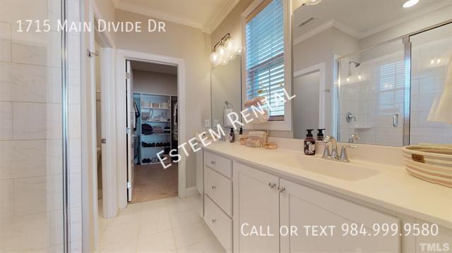 Building Photo - 1715 Main Divide Dr