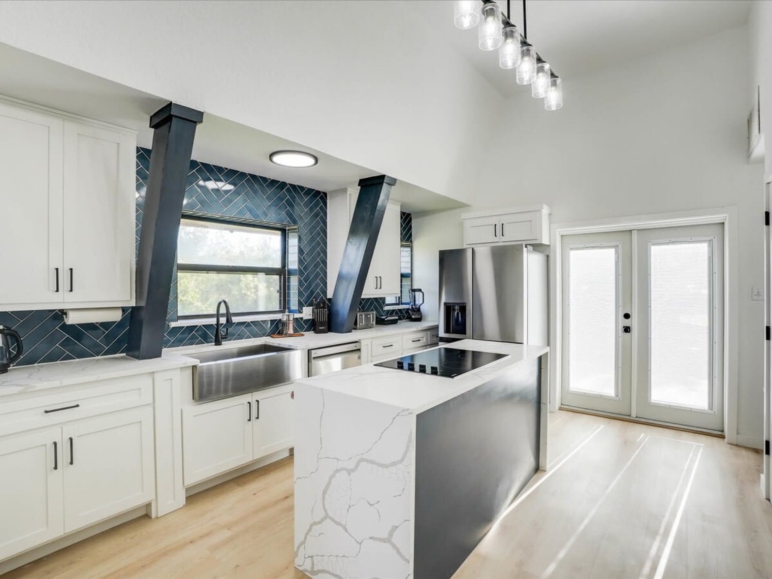 Building Photo - 211 Goodson Way