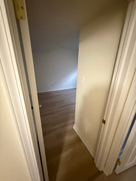 Building Photo - 5380 S Prescott St