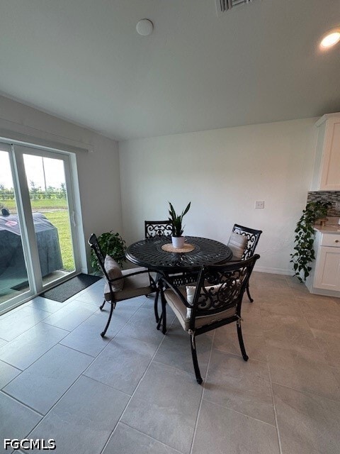 Building Photo - 3892 Treasure Oak Wy