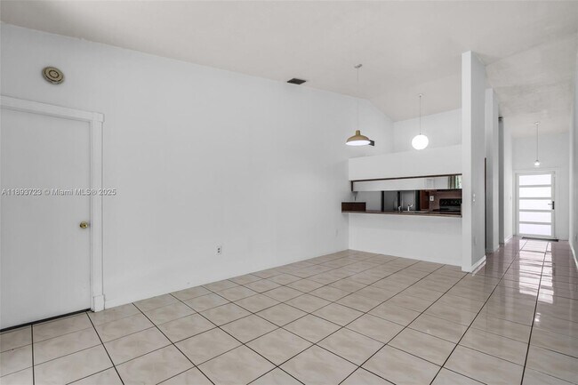 Building Photo - 6713 NW 188th Terrace
