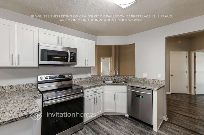 Building Photo - 4715 Rockingchair Dr