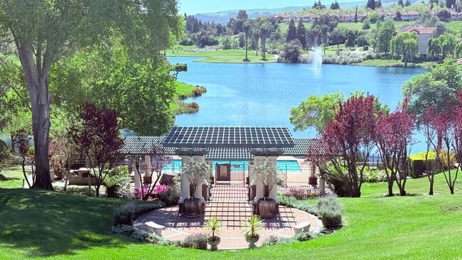 Building Photo - Gorgeous Two (2) Suites--- Executive Style 2BD/2.5BA + Loft, Two-Story TH at The Lake at Canyon L...