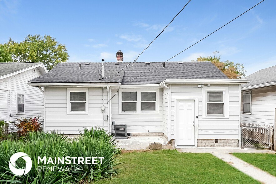 Building Photo - 951 N Kealing Ave