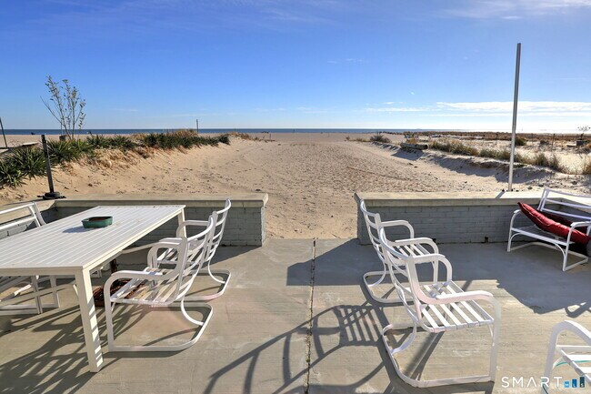 Building Photo - 25 Milford Point Rd