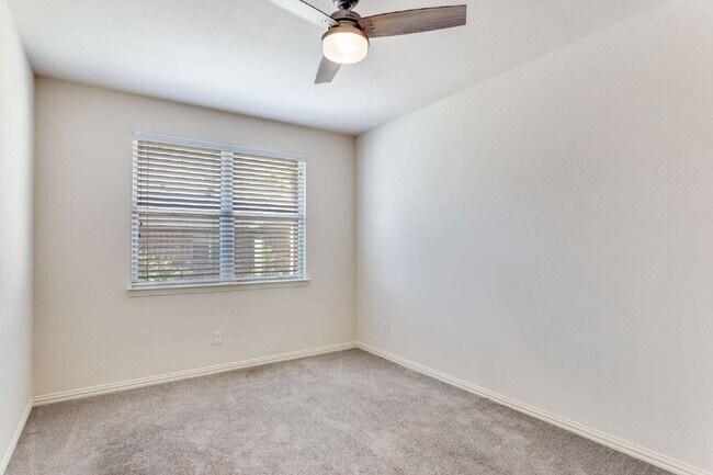 Building Photo - 4140 Cascade Sky Dr