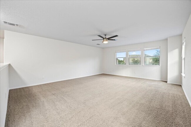 Building Photo - Move-In Ready Home with Resort-Style Backyard