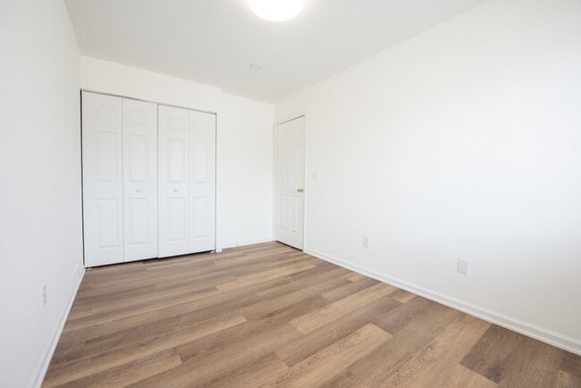 Building Photo - 3012 Larkmoor St