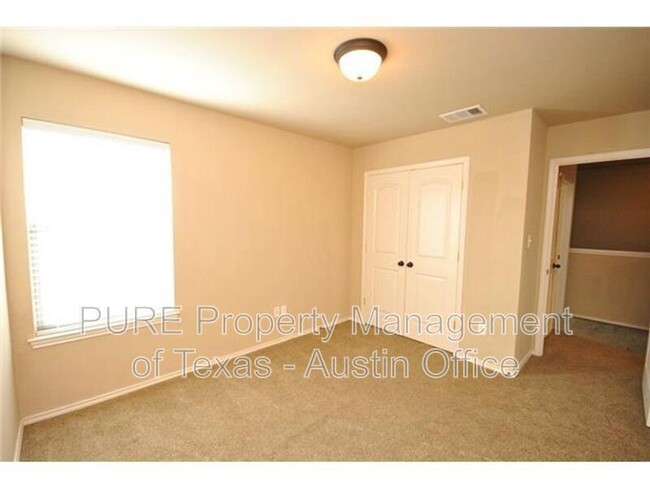 Building Photo - 1516 Muirfield Bend Dr