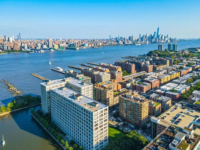 Building Photo - 1500 Hudson St