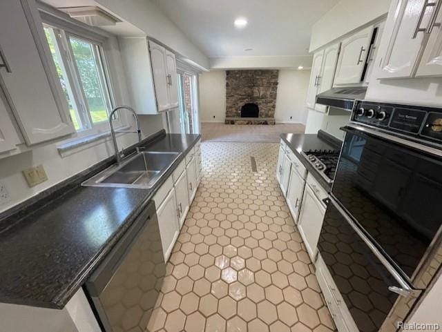 Building Photo - 4970 Foxcroft Dr