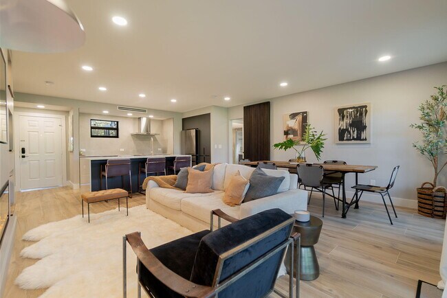 Building Photo - 13334 Polo Club Rd