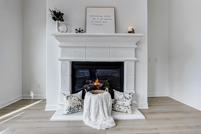 Building Photo - 5 Versante Ct