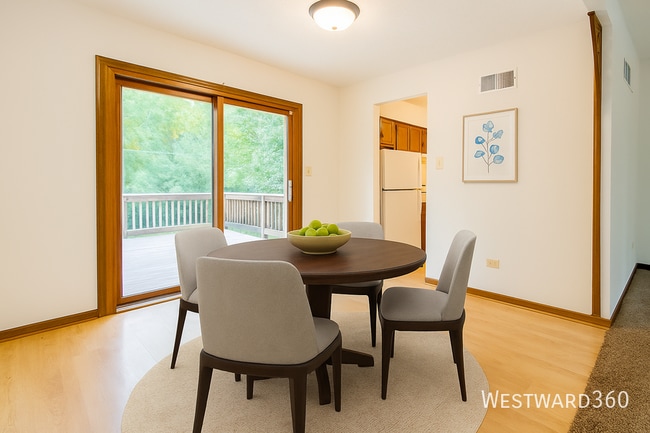 Building Photo - 16 Longwood Dr