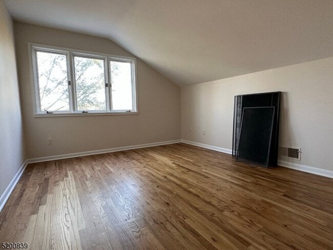 Building Photo - 54 Water St