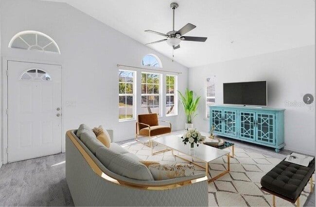 Building Photo - 3383 Hamlet Loop