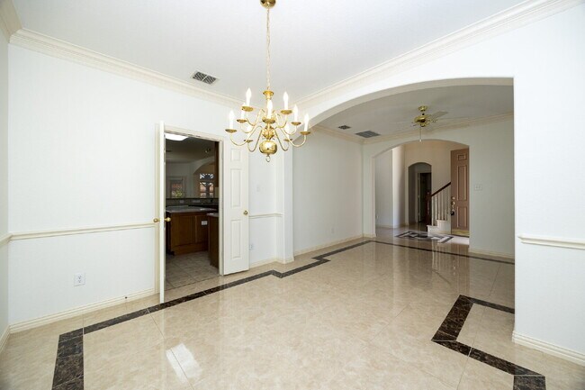 Building Photo - Spacious 4-Bedroom Home with Large Backyard in Rowlett