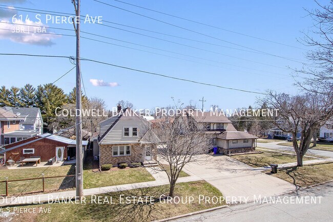 Building Photo - Beautiful Brick Single Family Home