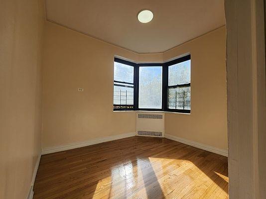 Building Photo - 2 bedroom in Bronx NY 10467