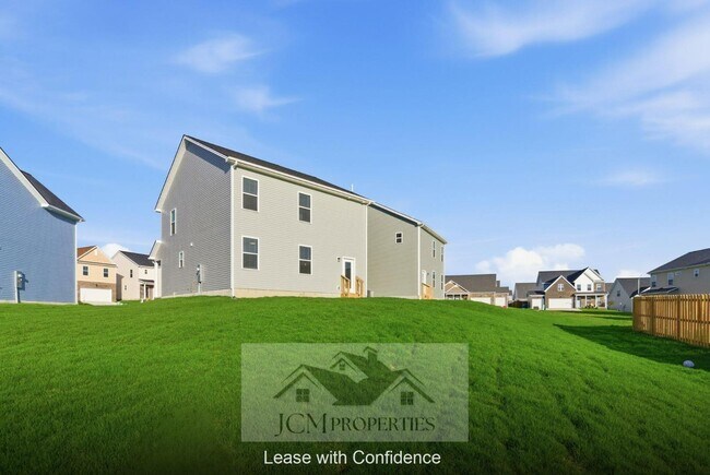 Building Photo - 113 Lambert Fld