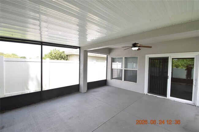 Building Photo - 11405 Flora Springs Dr