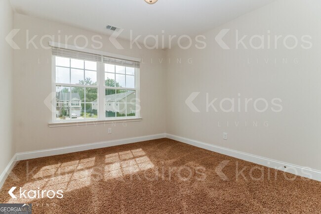 Building Photo - 613 Ferguson Ln