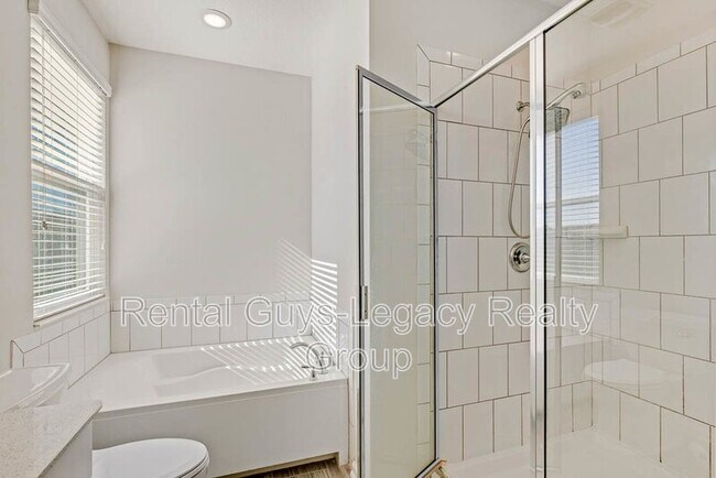 Building Photo - 14743 Rain Lily St