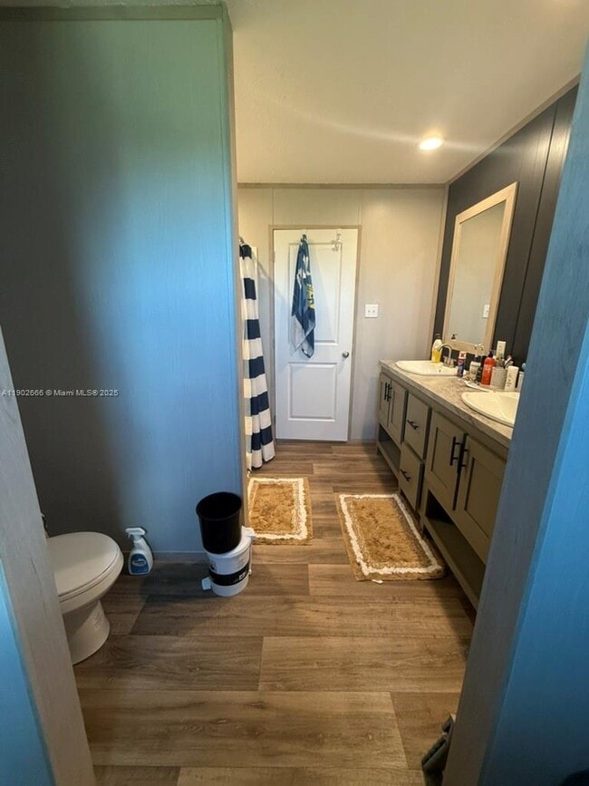 Building Photo - 1250 Homestead Ave