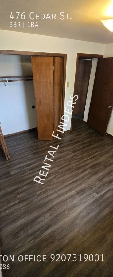 Building Photo - 476 Cedar St