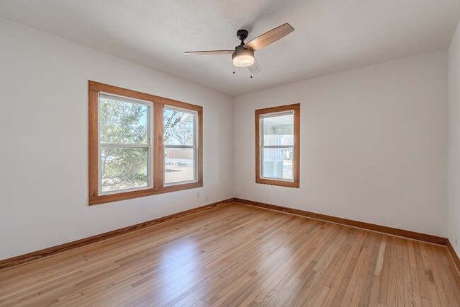 Building Photo - 6706 Fisher Rd