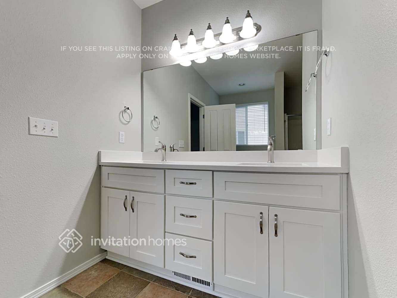 Building Photo - 5200 55th Ave SE