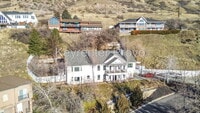 Building Photo - 1559 Oak Cliff Dr