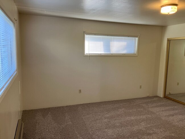 Building Photo - 2701 Finney Rd