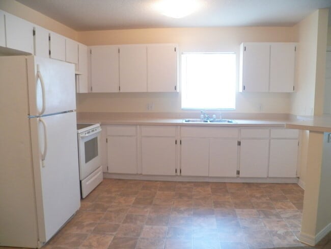 Building Photo - 3621 N 54th St