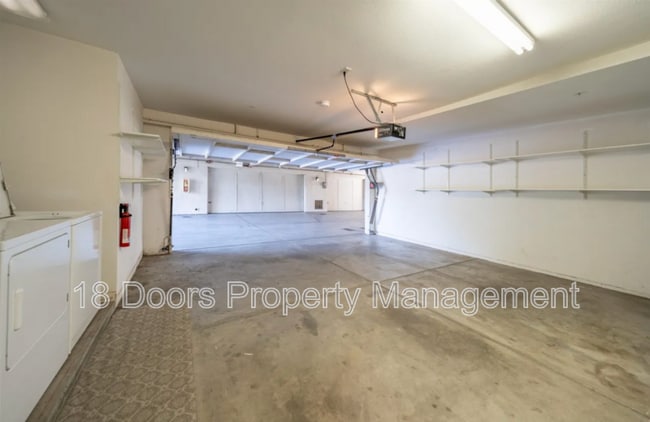 Building Photo - 1352 24th St