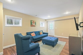 Building Photo - 624 US-29