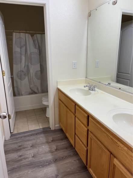 Building Photo - 3776 Pintail Dr