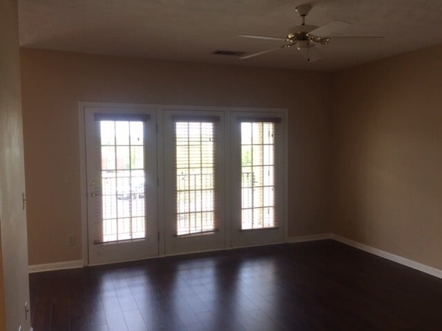 Building Photo - 507 Churchill Crossing