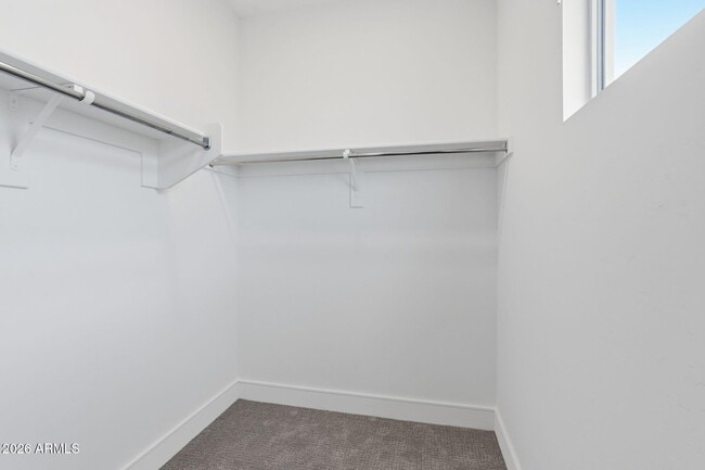 Building Photo - 850 N 8th Ave