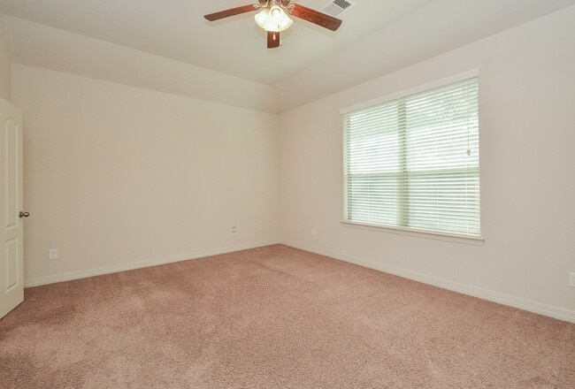 Building Photo - 7215 Casita Dr