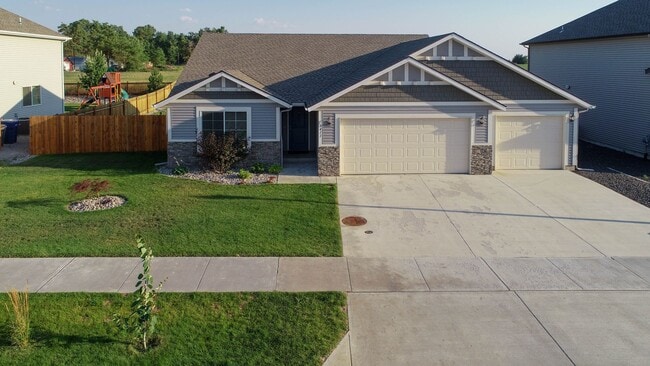 Building Photo - COMING SOON !! 4 Bed 2 bath 5 Mile Prairie newer home with open concept design