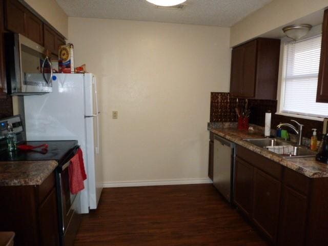 Building Photo - 1318 Baylor Dr