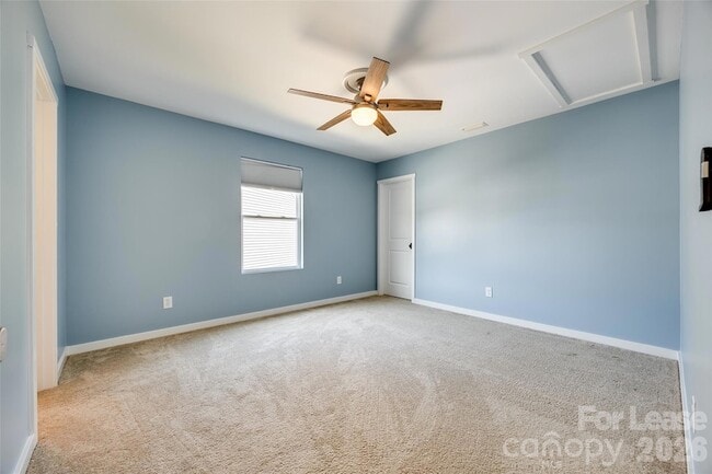 Building Photo - 440 Battery Cir