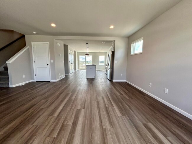 Building Photo - 2401 Wildcat Dr