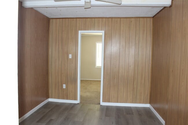 Building Photo - 622 S Hancock St