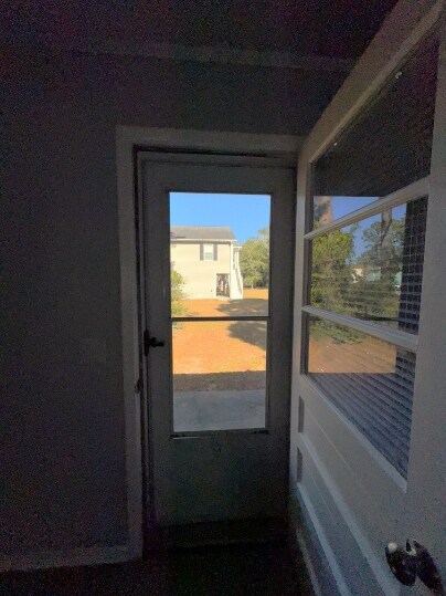 Building Photo - 608 22nd Ave N